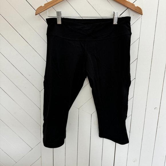 Lululemon Ruffled Super Cropped Black Leggings - Picture 1 of 6